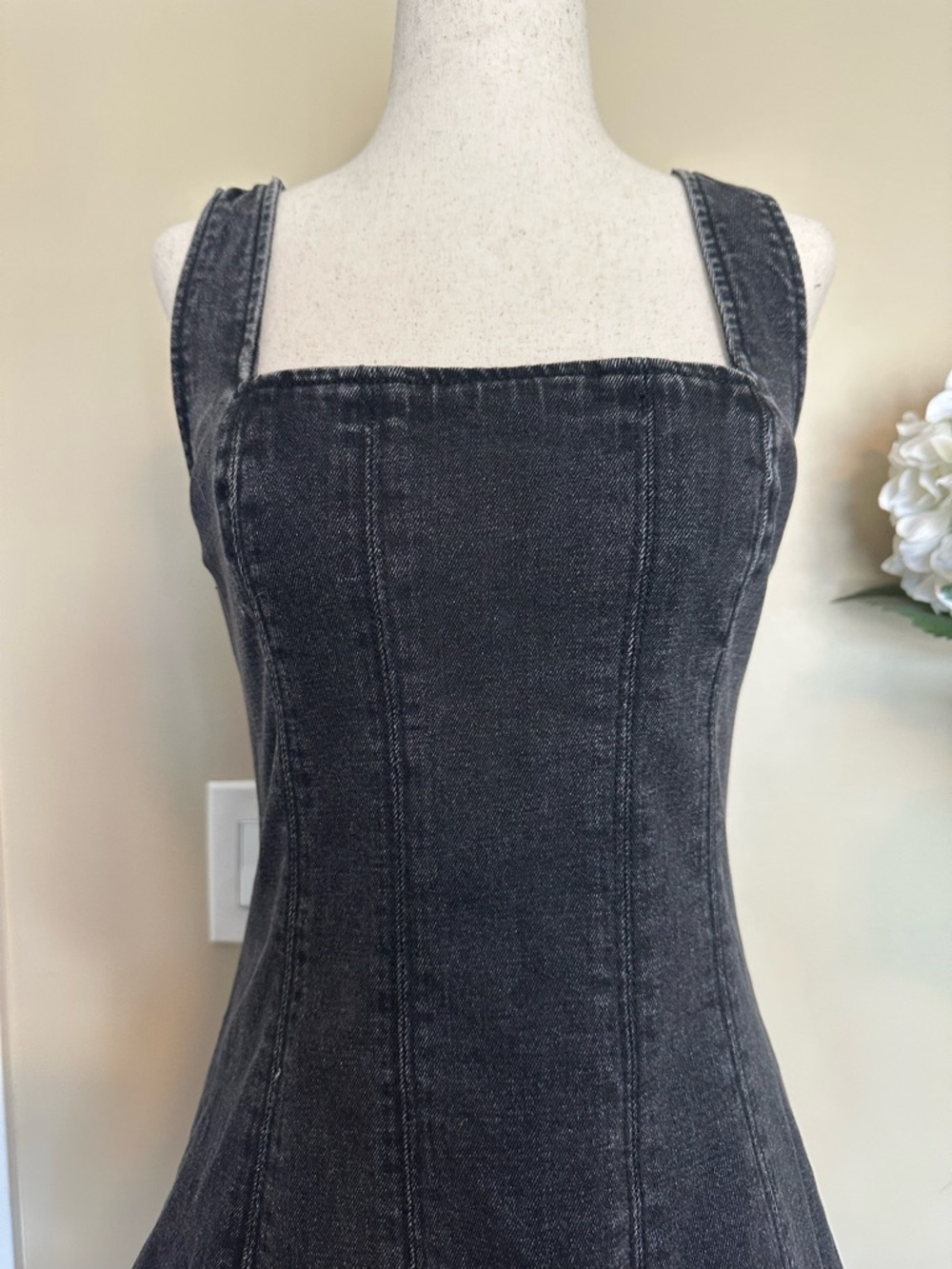 Abercrombie & Fitch Black Mila Squareneck Denim Mini Dress size XS - Picture 2 of 4